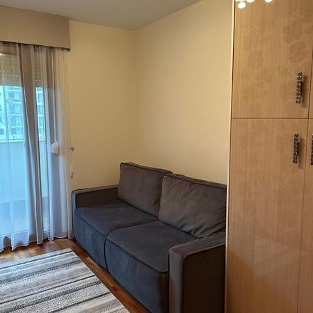 Danube Terrace Elegant With 2 Bedroom With Free Air Conditioner And Private Parking Budapeste Exterior foto